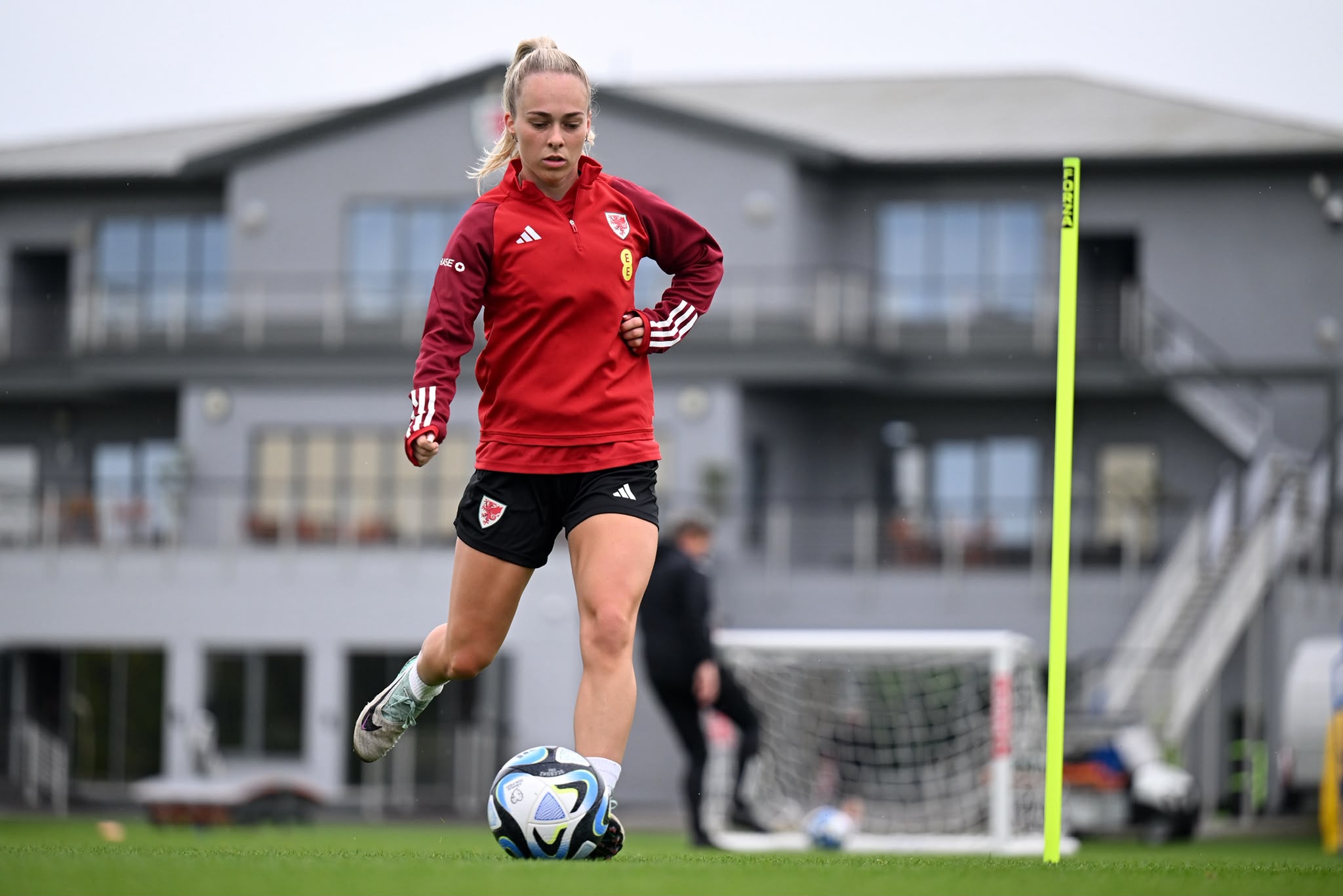 Ellen Jones, professional footballer living with Type 1 Diabetes